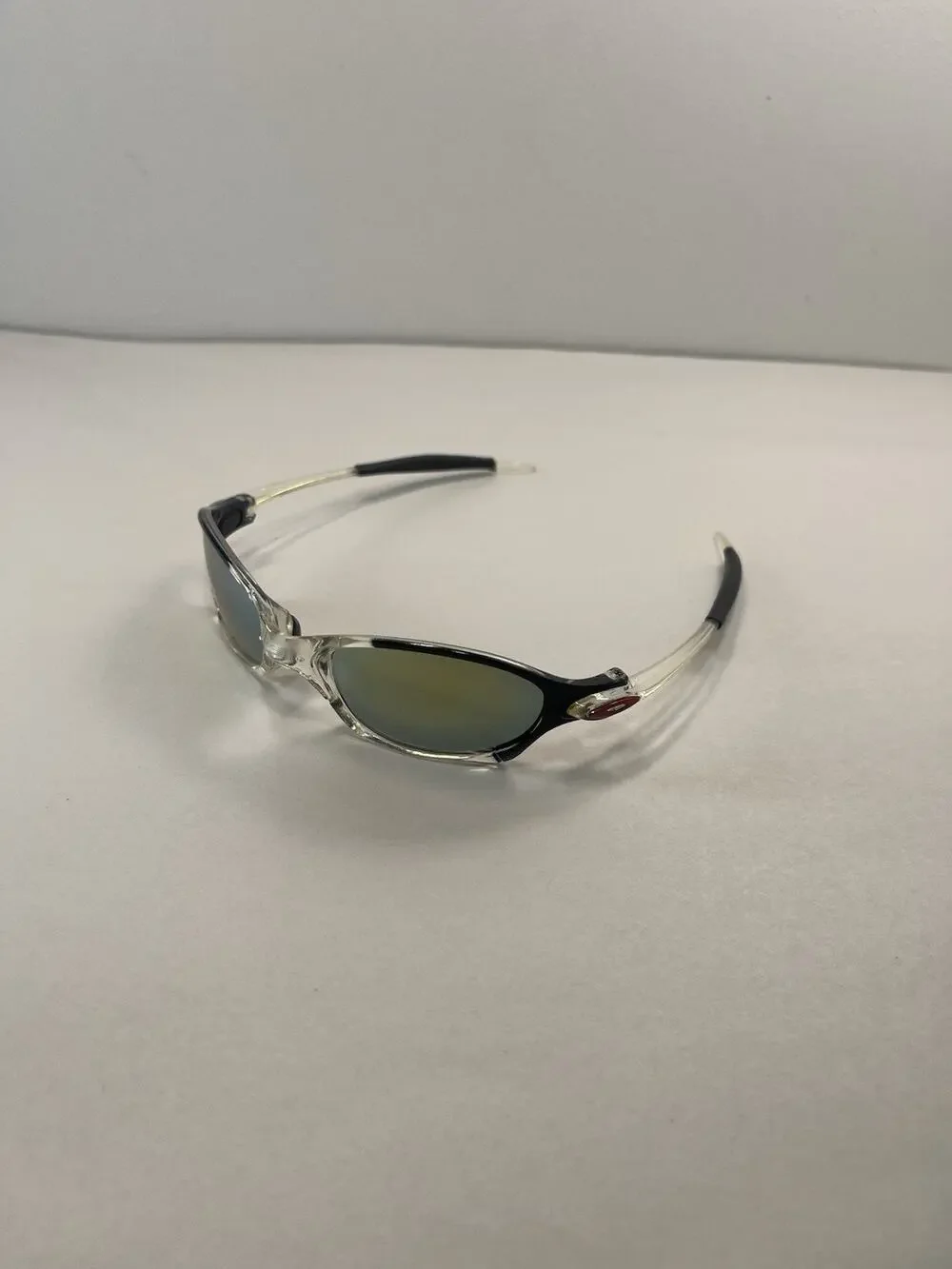 Oakley Sport Sunglasses Black Clear Frame Red Icons w/ Case